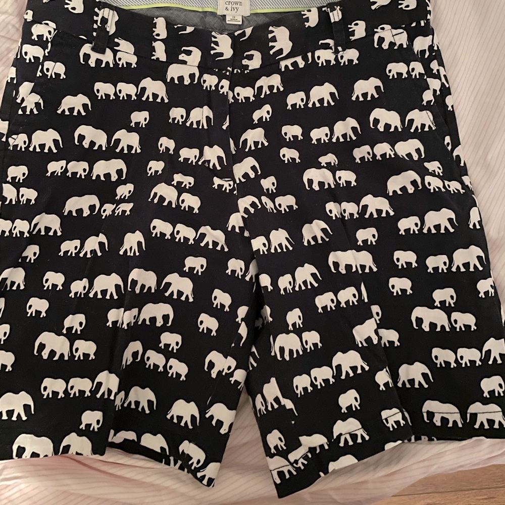 Crown and Ivy Shorts. Elephant print. Size 12